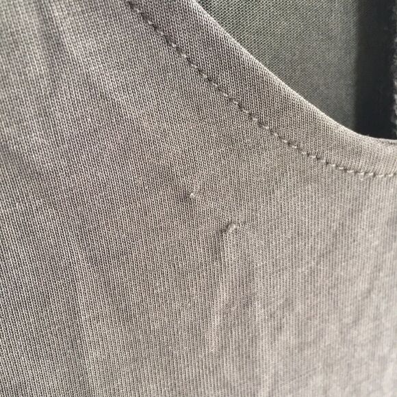 GreenTea ruffle tee size small - Picture 7 of 7